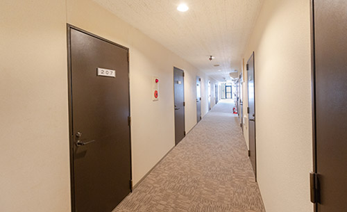 ビジネス旅館日章館内