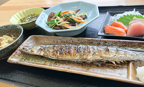 ビジネス旅館日章食事